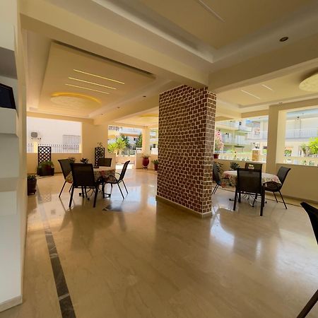 Niki Apartments Paralia Dionisiou Zewnętrze zdjęcie