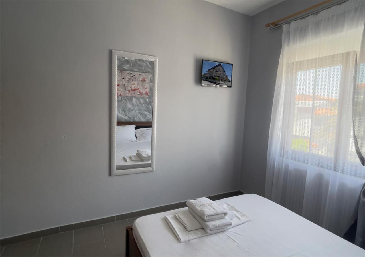 Niki Apartments Paralia Dionisiou Zewnętrze zdjęcie