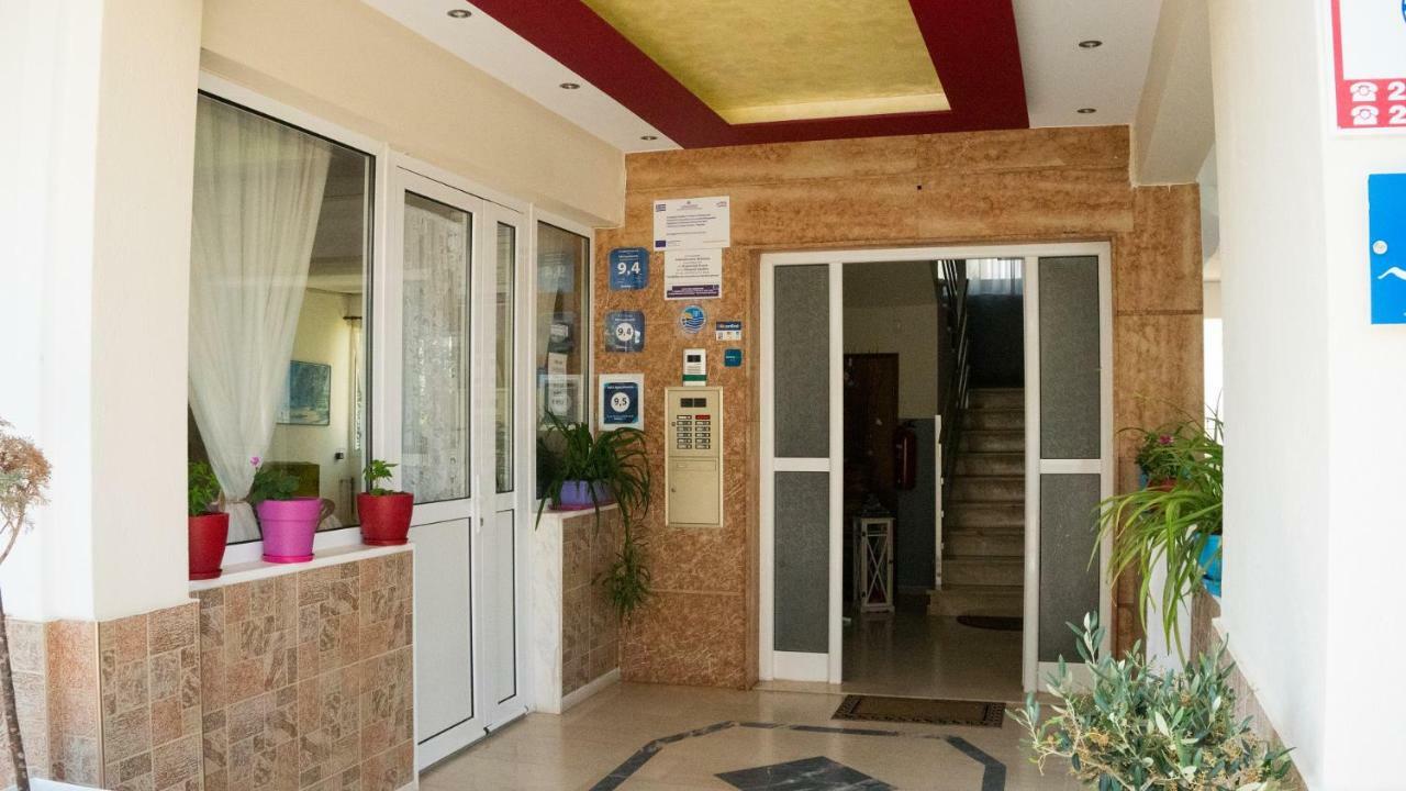 Niki Apartments Paralia Dionisiou Zewnętrze zdjęcie
